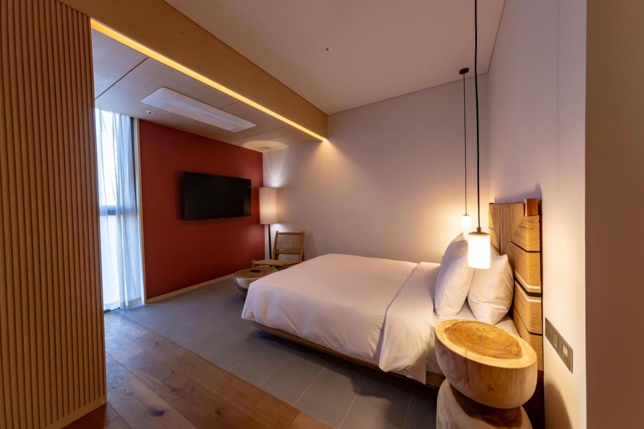 Hound Hotel Haeundae Signature Busan Exterior foto