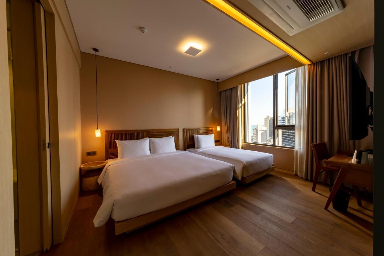 Hound Hotel Haeundae Signature Busan Exterior foto